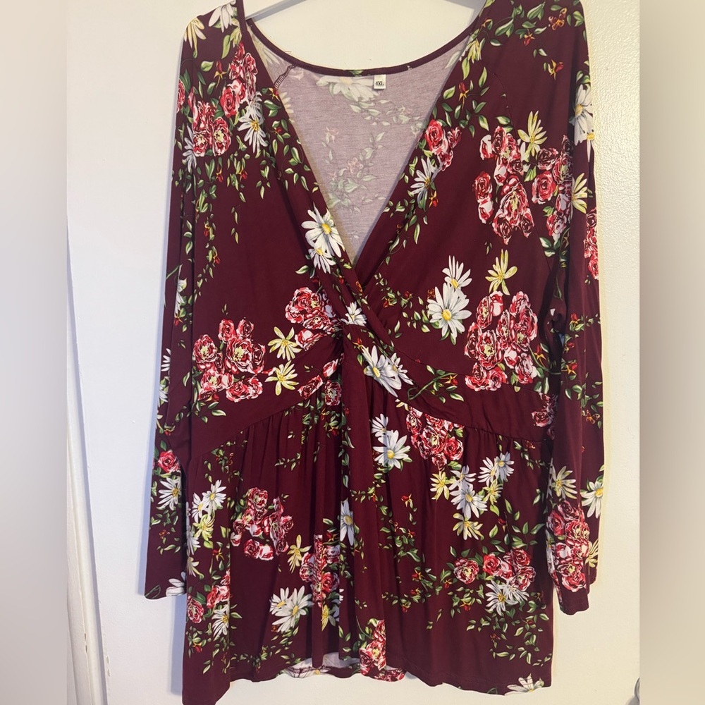 Burgundy and white floral midi dress #floraldress 
Fit to size